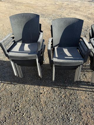 Silla de terraza apilable imitación ratán