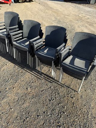 Silla de terraza apilable imitación ratán