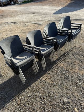 Silla de terraza apilable imitación ratán