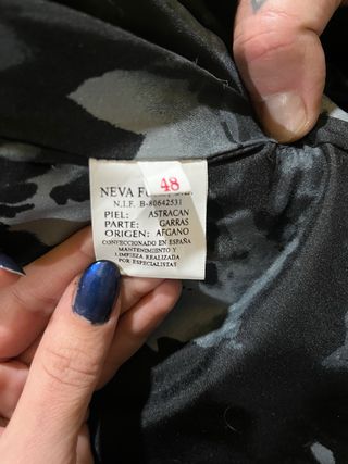 Abrigo de piel negro