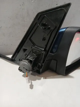 Retrovisor Derecho Mitsubishi Colt 2005