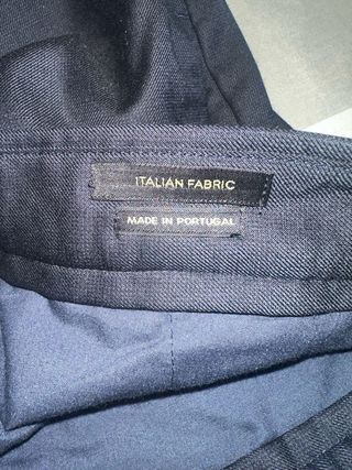 Traje Massimo Dutti Negro y Rojo