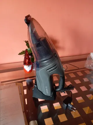 Aspirador de mano Bosch Wet&Dry 14.4 V