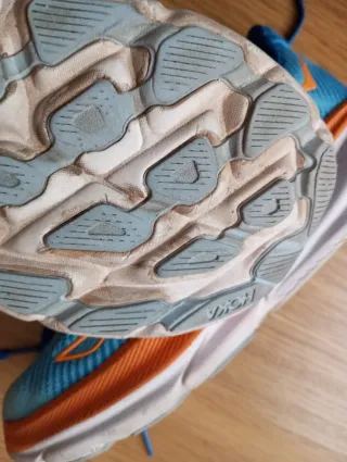 Zapatillas Hoka Clifton 9 Talla 38