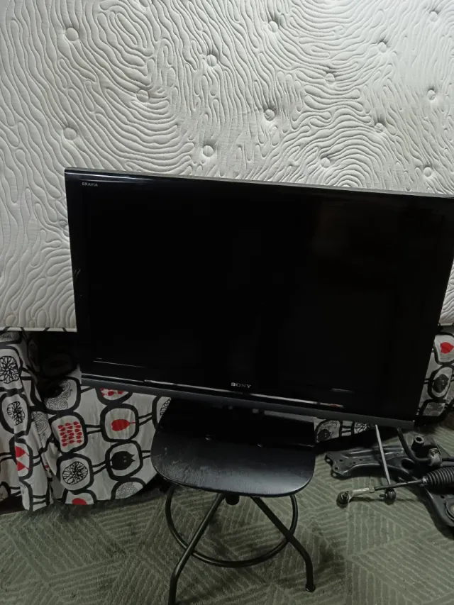 Sony KDL-37V4500 TV LCD Digital Color