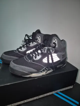 Air Jordan 5 Retro DB0731 Talla 42.5