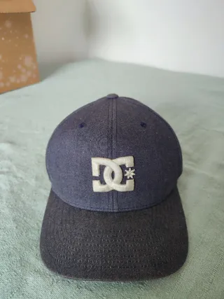 Gorra DC Hombre L/XL.