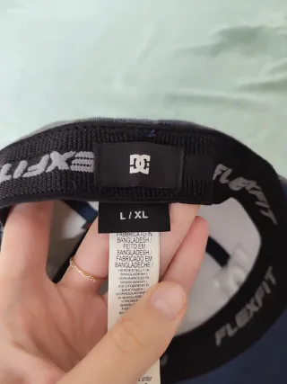 Gorra DC Hombre L/XL.