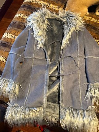 Abrigo de pelo azul