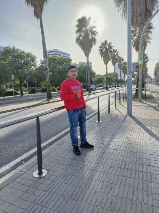 Trabajo en construcción repartidor de pedidos,