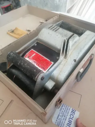 Scanalatrice muro/pavimento marca Impex ST 67