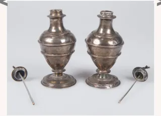 Pareja Crismeras Siglo XVII Plata