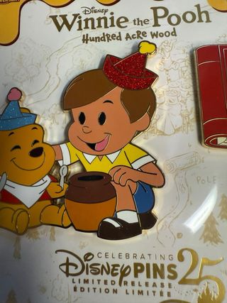 Set de pines Disney Winnie the Pooh 25 Aniversario