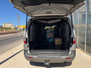 HYUNDAI H-1 2.5 CRDi