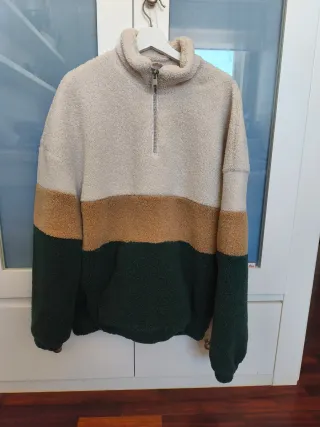 Jersey borrego oversize beige y verde