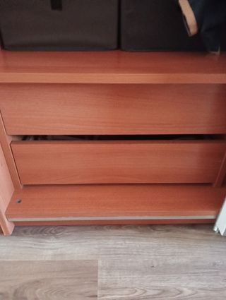 Armario grande madera y metal