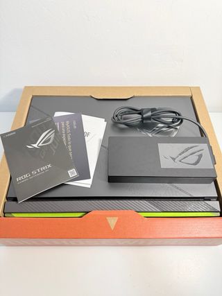 Asus ROG Strix G16 i9 RTX4070 Nuevo 3Años Garantía