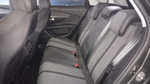 PEUGEOT 3008 1.5 BlueHDi 130CV SS ALLURE PacK