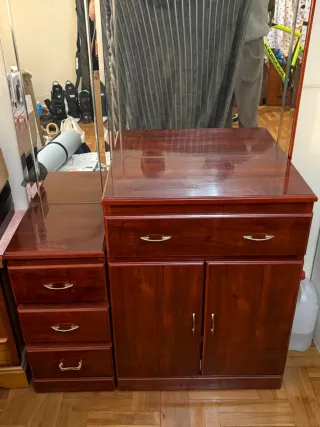 Armario recibidor con espejo y cajones