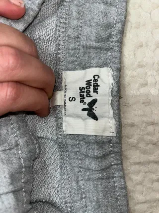 Pantalón corto gris T. S