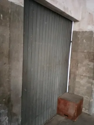 Puerta corredera madera grandes dimensiones