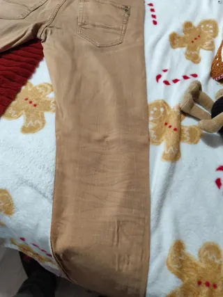 Pantalones marrones talla 42