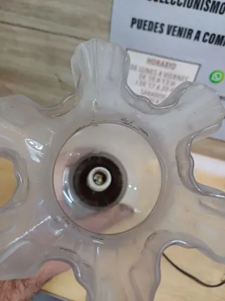 ANTIGUA LAMPARA CON TULIPA DE CRISTAL