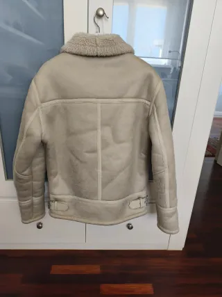 Chaqueta Zara efecto piel borreguito