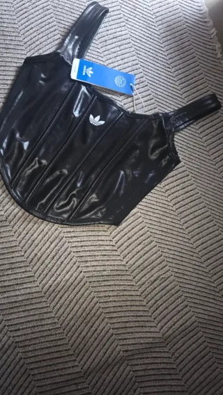 Corsé Adidas Negro Tirantes SIN ESTRENAR