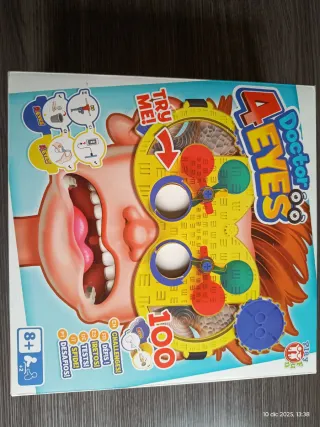 Juego Doctor 4 Eyes