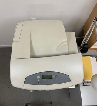 Impresora HP Color LaserJet 5550 Profesional