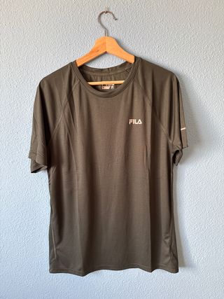 Camiseta deportiva Fila verde militar Talla M
