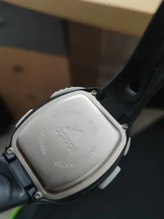 Reloj Adidas Negro y Gris