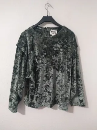 Blusa Bimba y Lola verde terciopelo