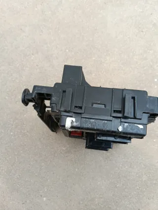 Caja Fusibles Peugeot