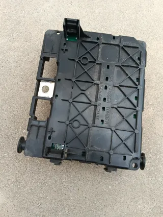 Caja Fusibles Peugeot