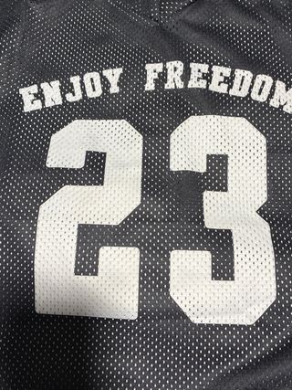 Camiseta deportiva malla rejilla Enjoy Freedom