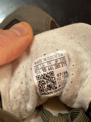 Adidas Retropy H03854