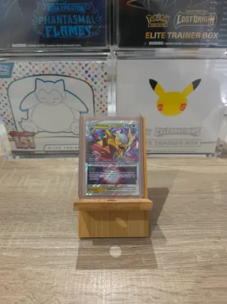 Carta Pokémon Giratina 131/196