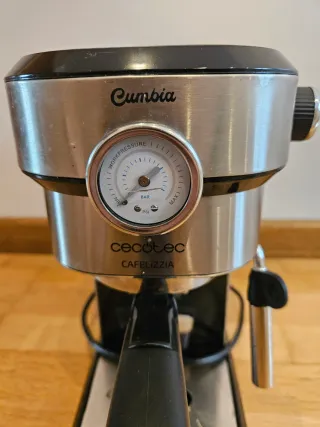 Cafetera Cecotec Cumbia Cafelizzia