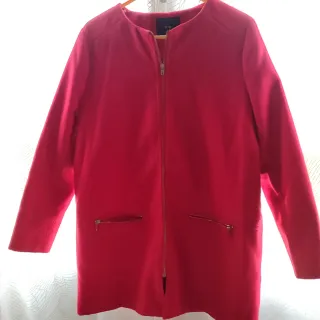 Abrigo Elogy Rojo Talla XL Nuevo