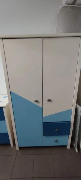 Armario juvenil 2 puertas y 2 cajones