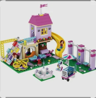 LEGO Friends JG316 Casa Juegos 343 Pezzi