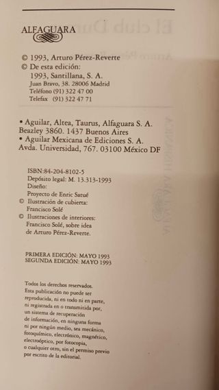 6 titulos de Arturo Perez-Reverte