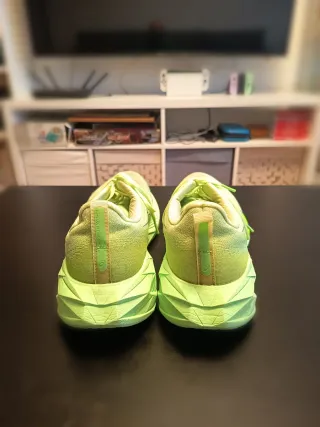 Asics Novablast 4 Verde/Amarillo