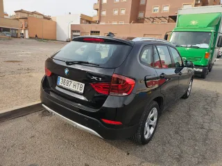 BMW X1 2012