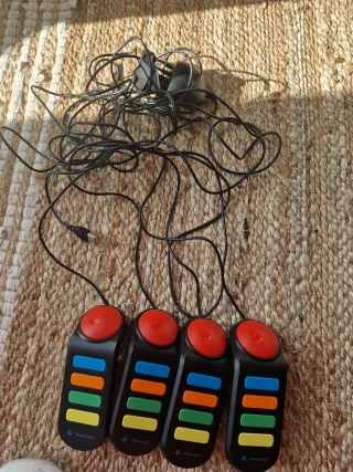 Buzz! Buzzers PS2 (4 unidades)