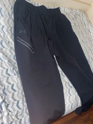 Pantalón Under Armour Negro