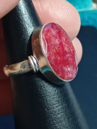 Anillo Plata Ley rubí facetado