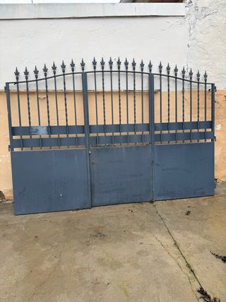 Cancelas de tres hojas